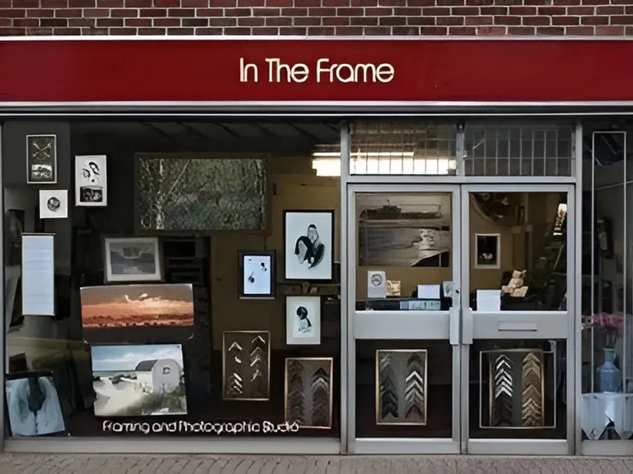 In The Frame: Bespoke Picture Framing